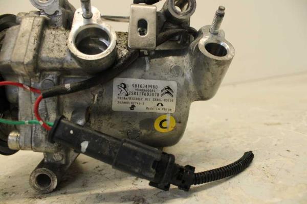 COMPRESSEUR DE CLIMATISATION CITROEN 1.2 VTI/ PEUGEOT 308 - Vue 3